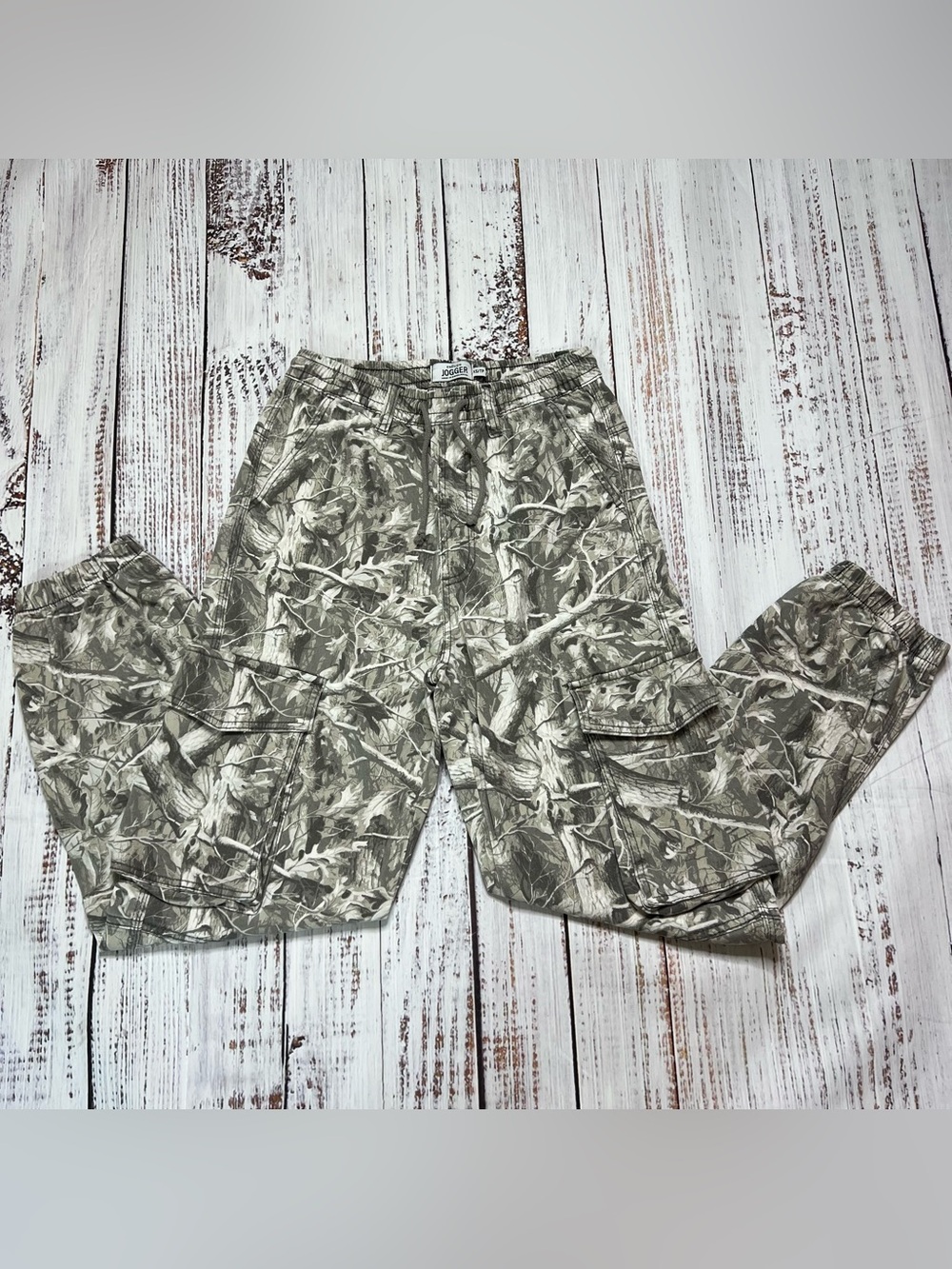 REFUGE Camo Cargo Jogger Pants